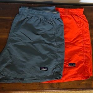 Bundle of Patagonia 5” baggie shorts- size L